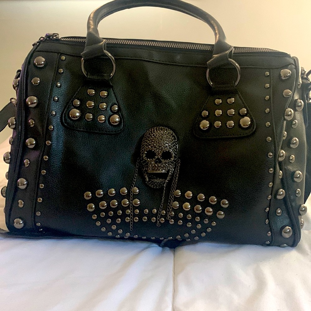 Black Skull Purse